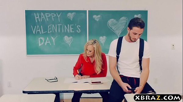 Mature lecturer Brandi Love gets with a youthfull student
